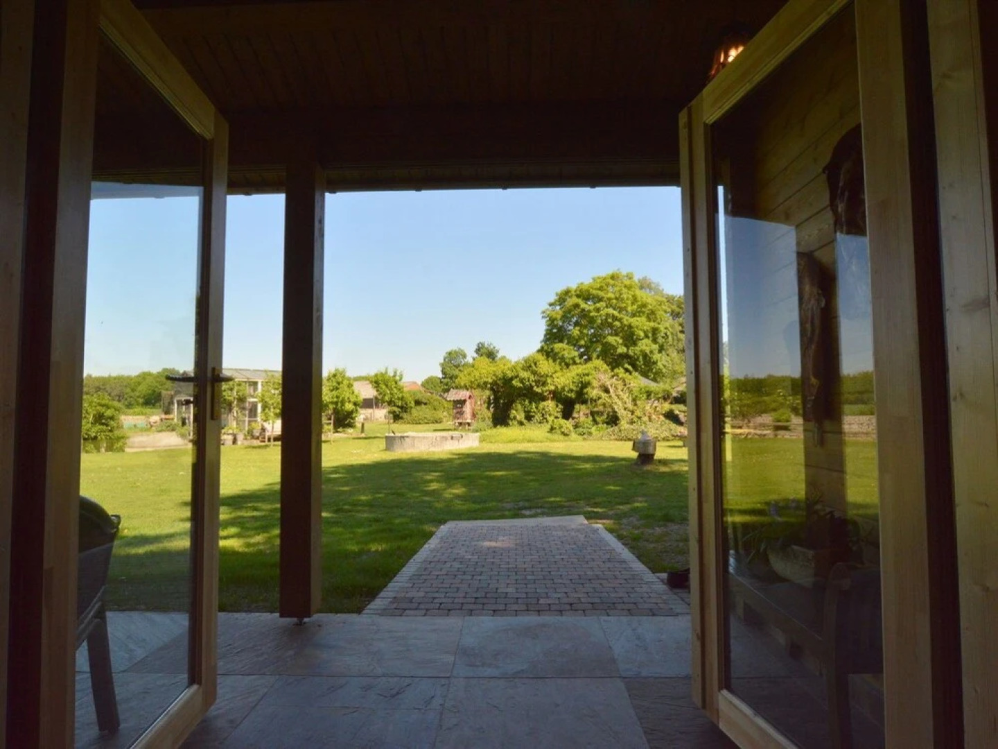 Cosy Chalet in Lottum With Garden