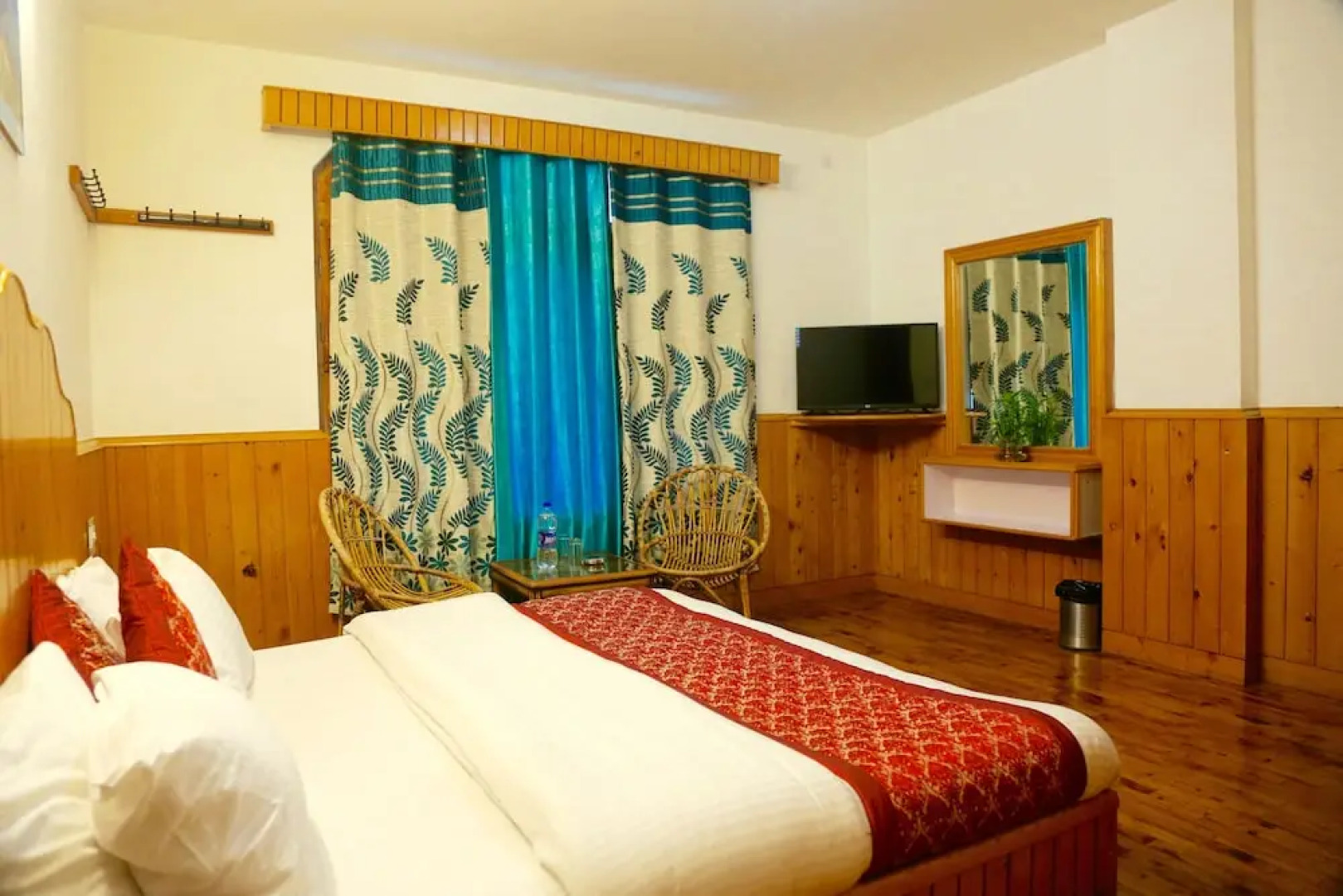 Hotel Rishi Palace