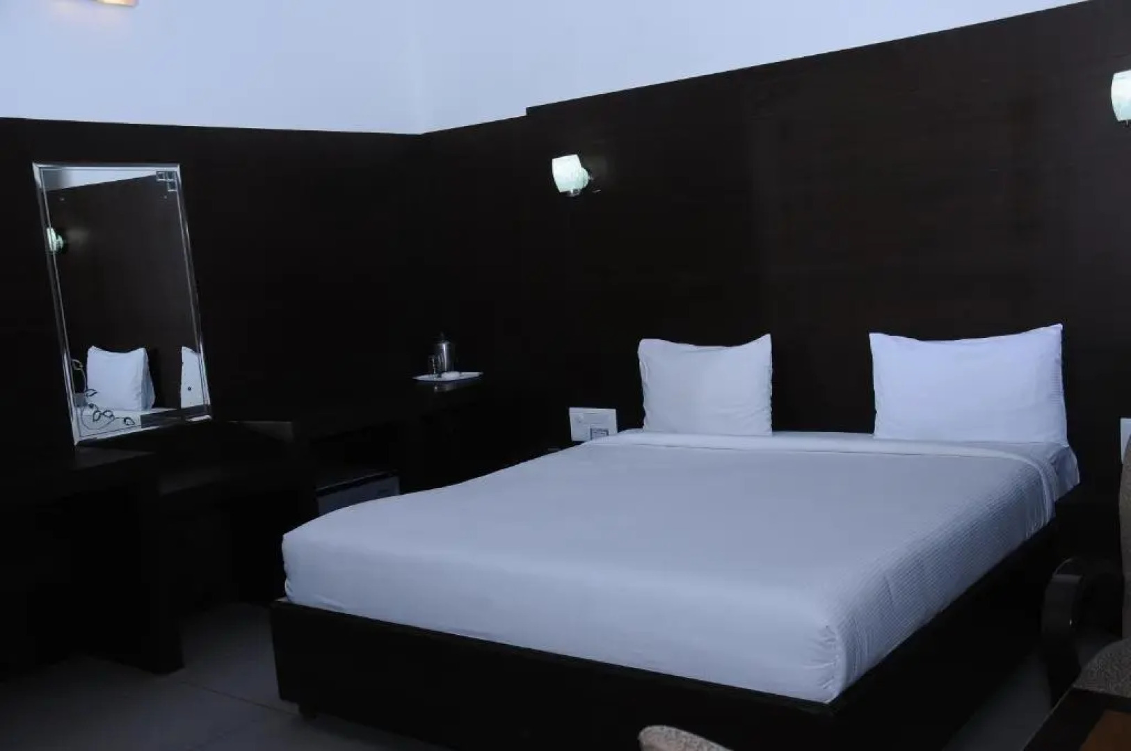 Kings Residency - Boutique Hotel