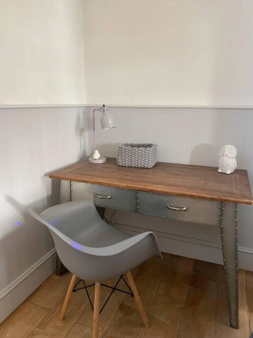 The Chapel 3 Minute Drive to Saundersfoot, Wales