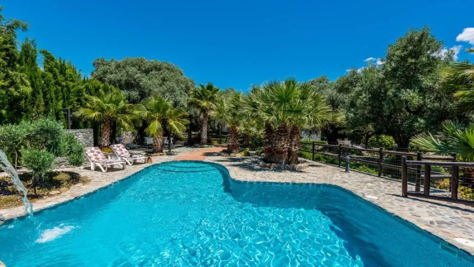 Nuestra Finca Rural Orgiva by Ruralidays