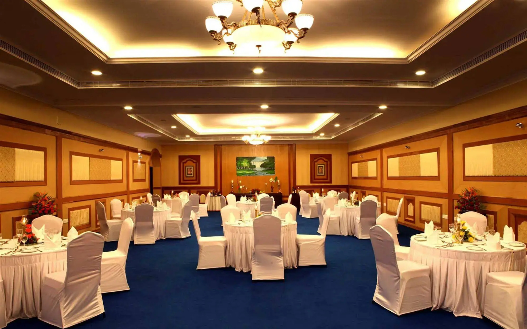 Ideal Riverview Resort