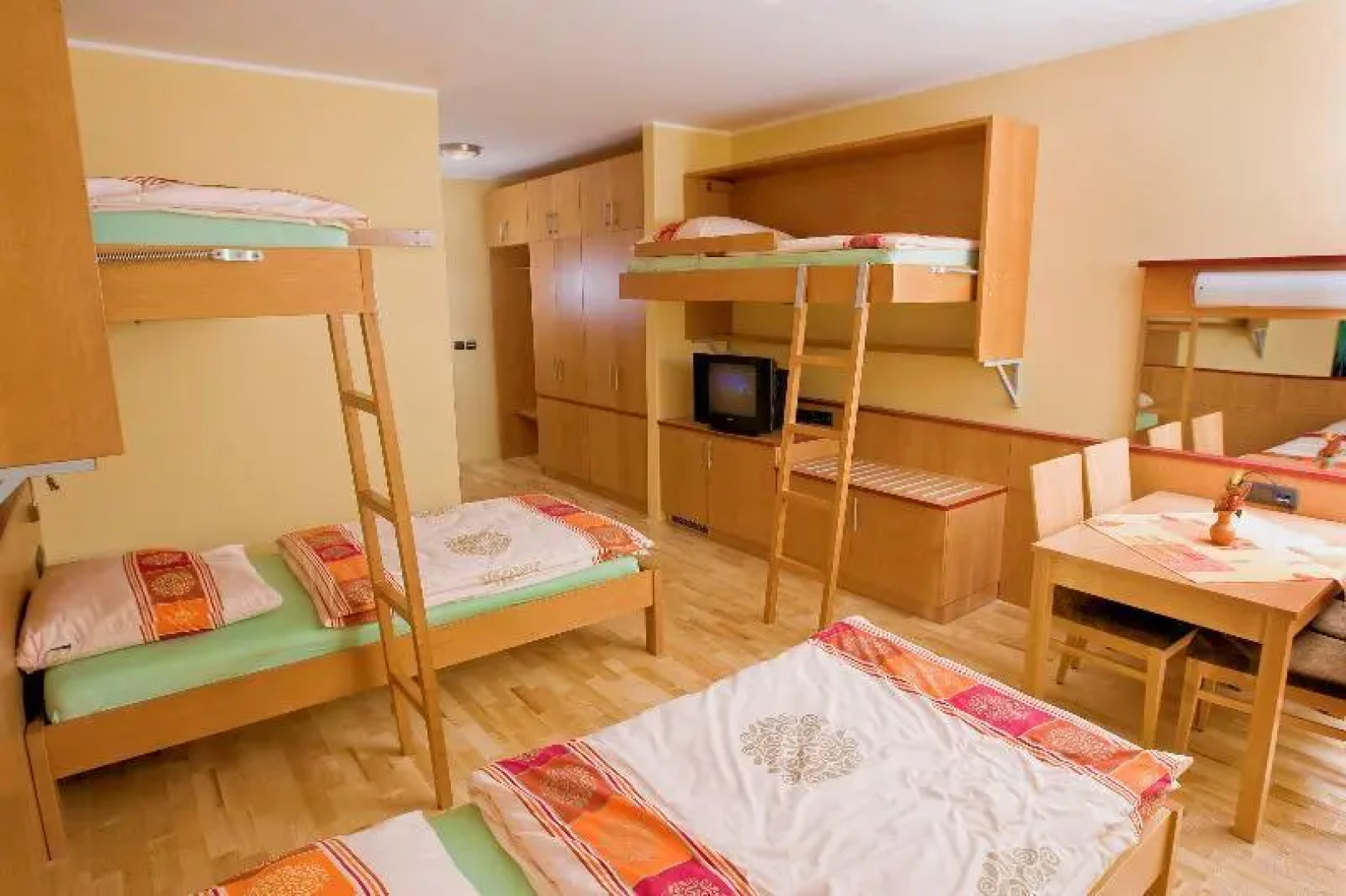 Pohorje Village Wellbeing Resort - Forest Hotel Videc