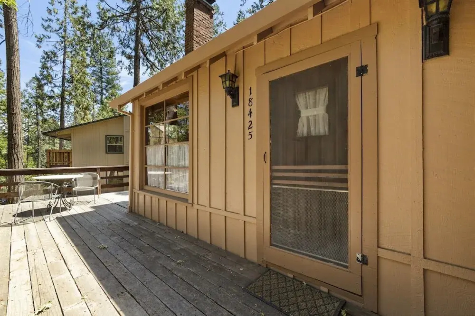 The Nest 4 Bedroom Cabin by Redawning