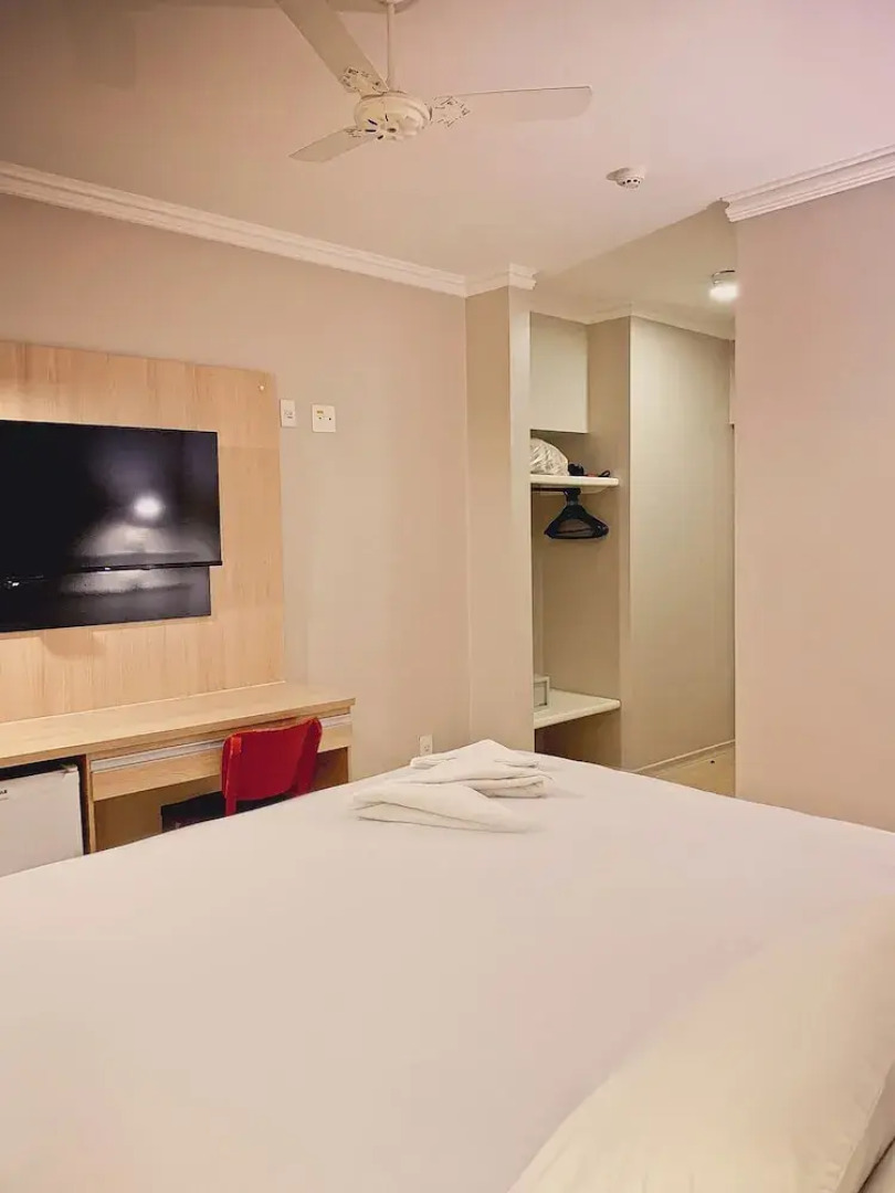 Hotel Jaguary e Residence