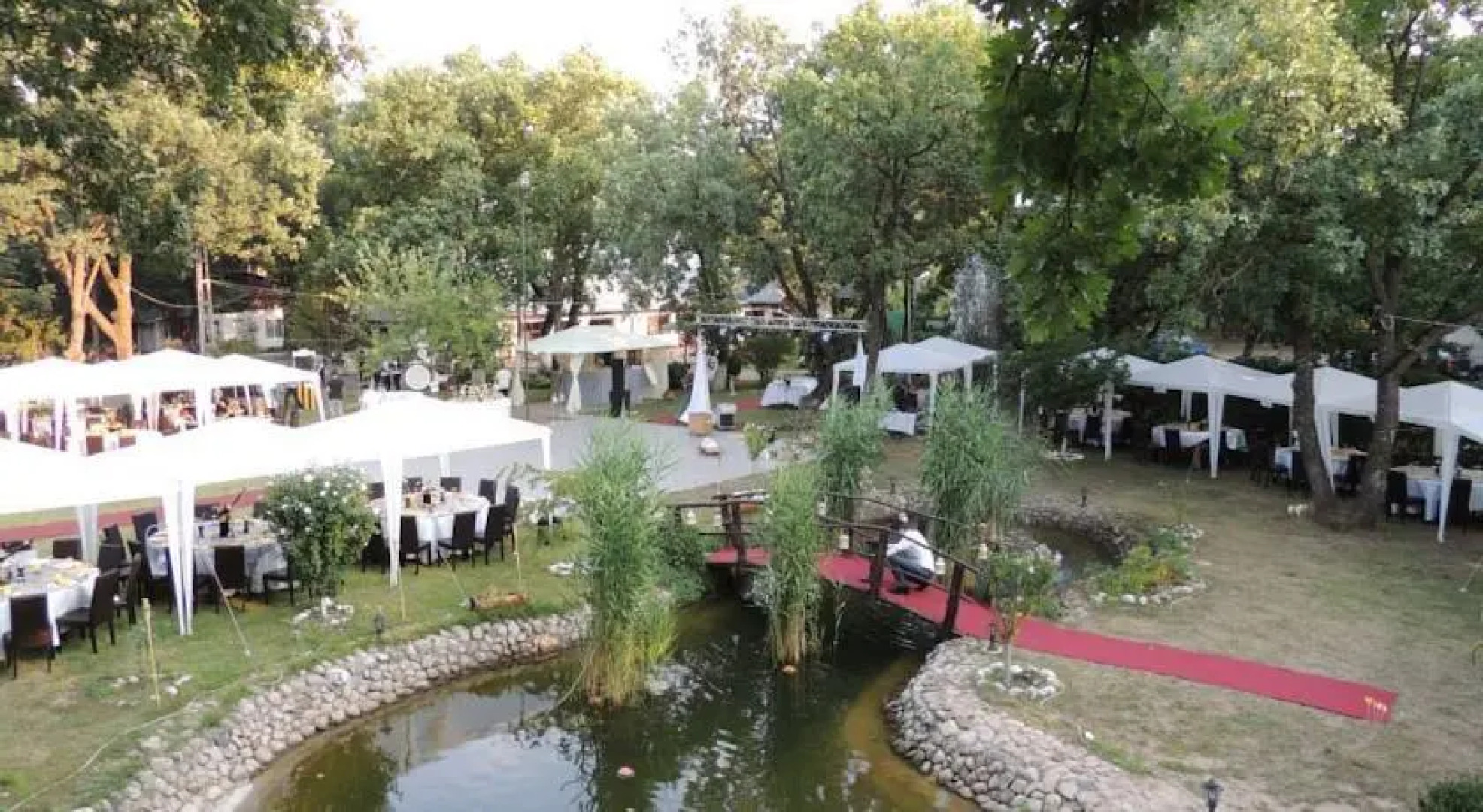 Complex Pibunni Garboavele