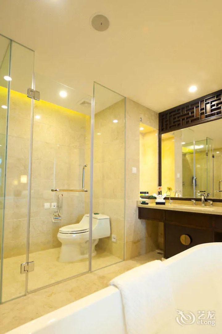 Solo Wandering Hot Spring Hotel