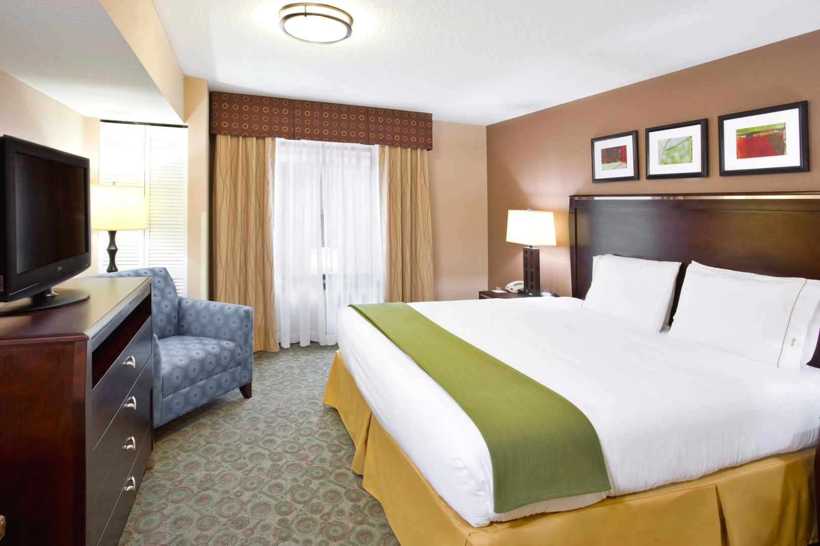 Holiday Inn Express Hotel & Suites Van Wert by IHG