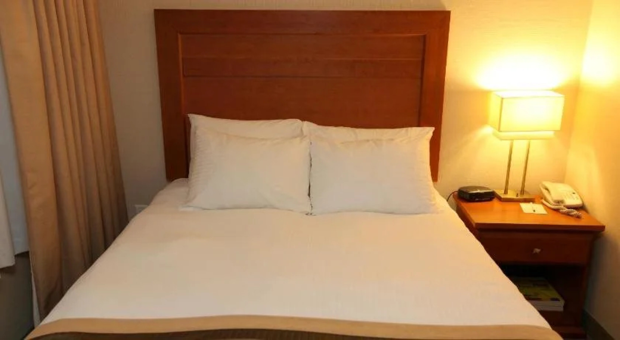 St. Albert Inn & Suites