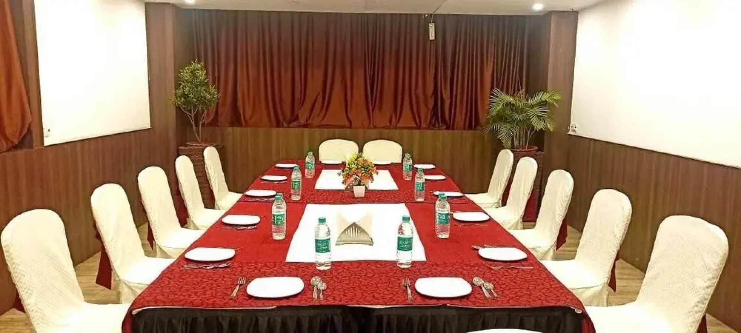 Hotel Ambassador Royale