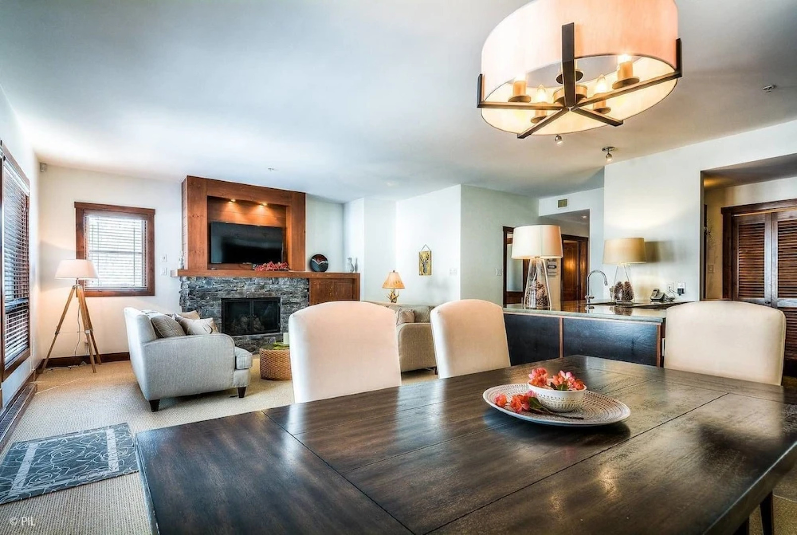 Mont-tremblant Country Chic Ski In/ski Out