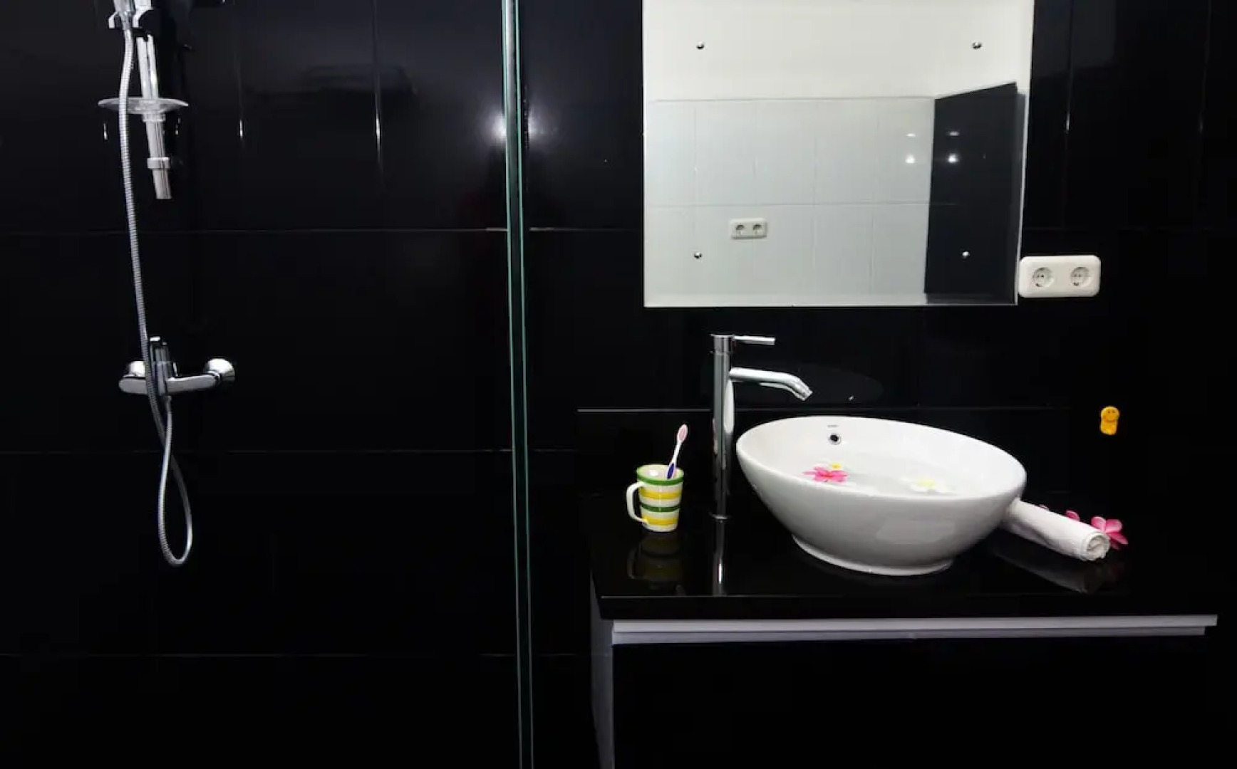 Lombok From Your Private Villa Sepuluh