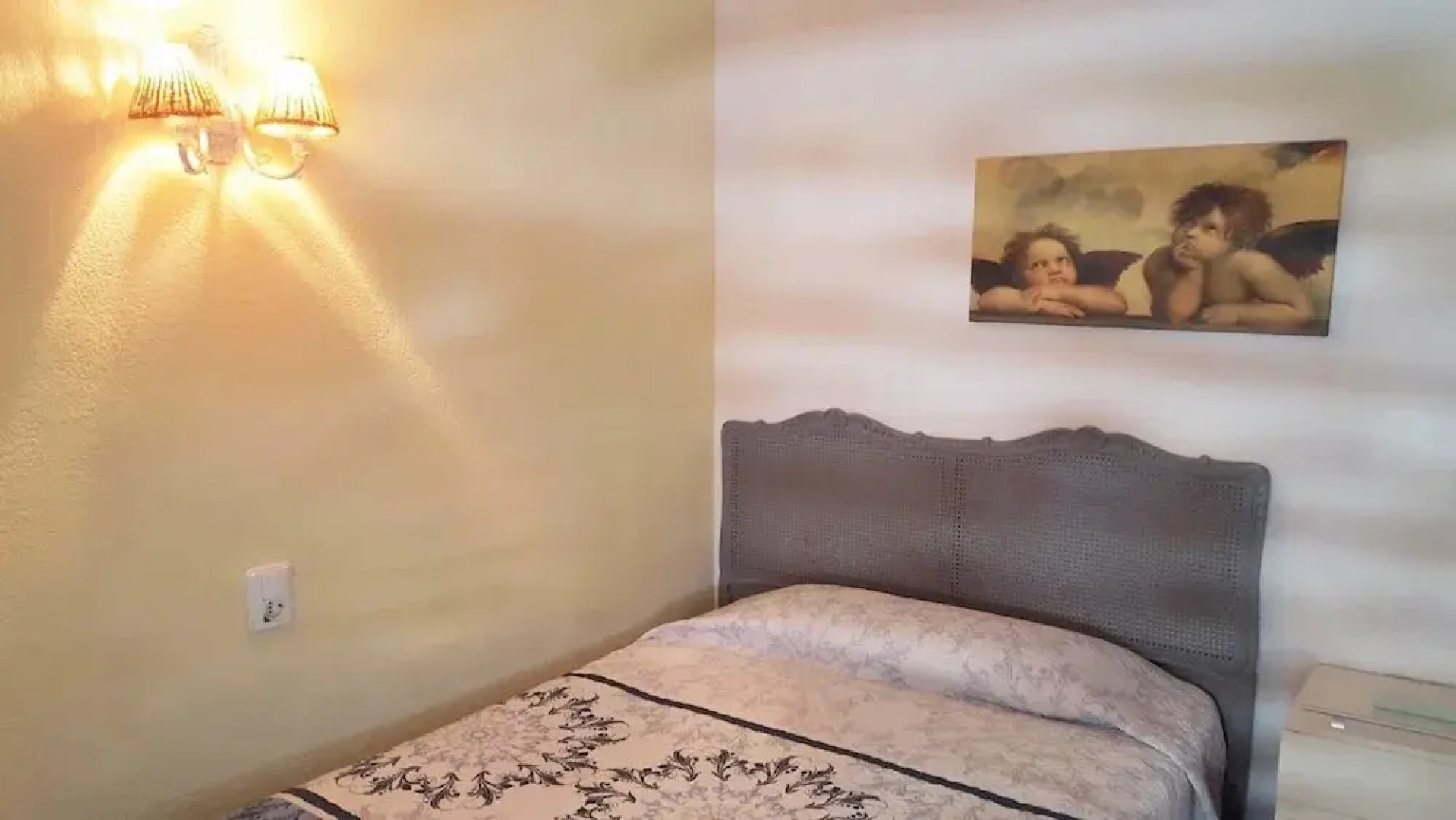 Torres Del Mar 3  - 4  - 10