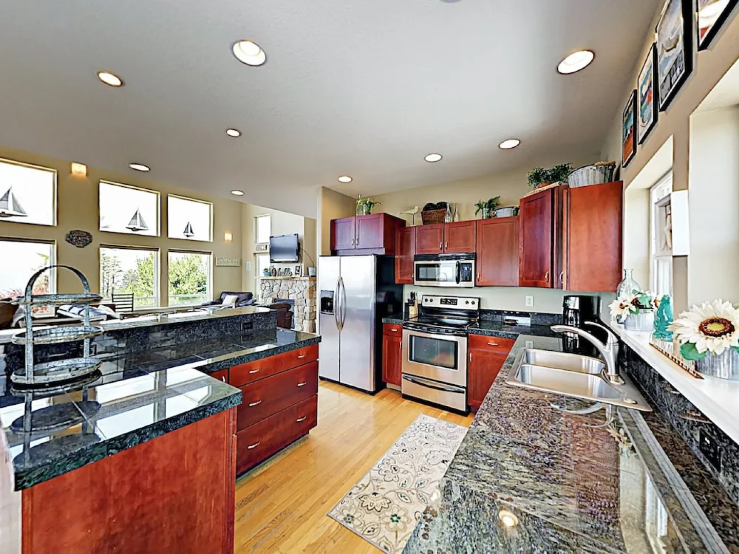 30015 Cloverdale - 4 Br Home