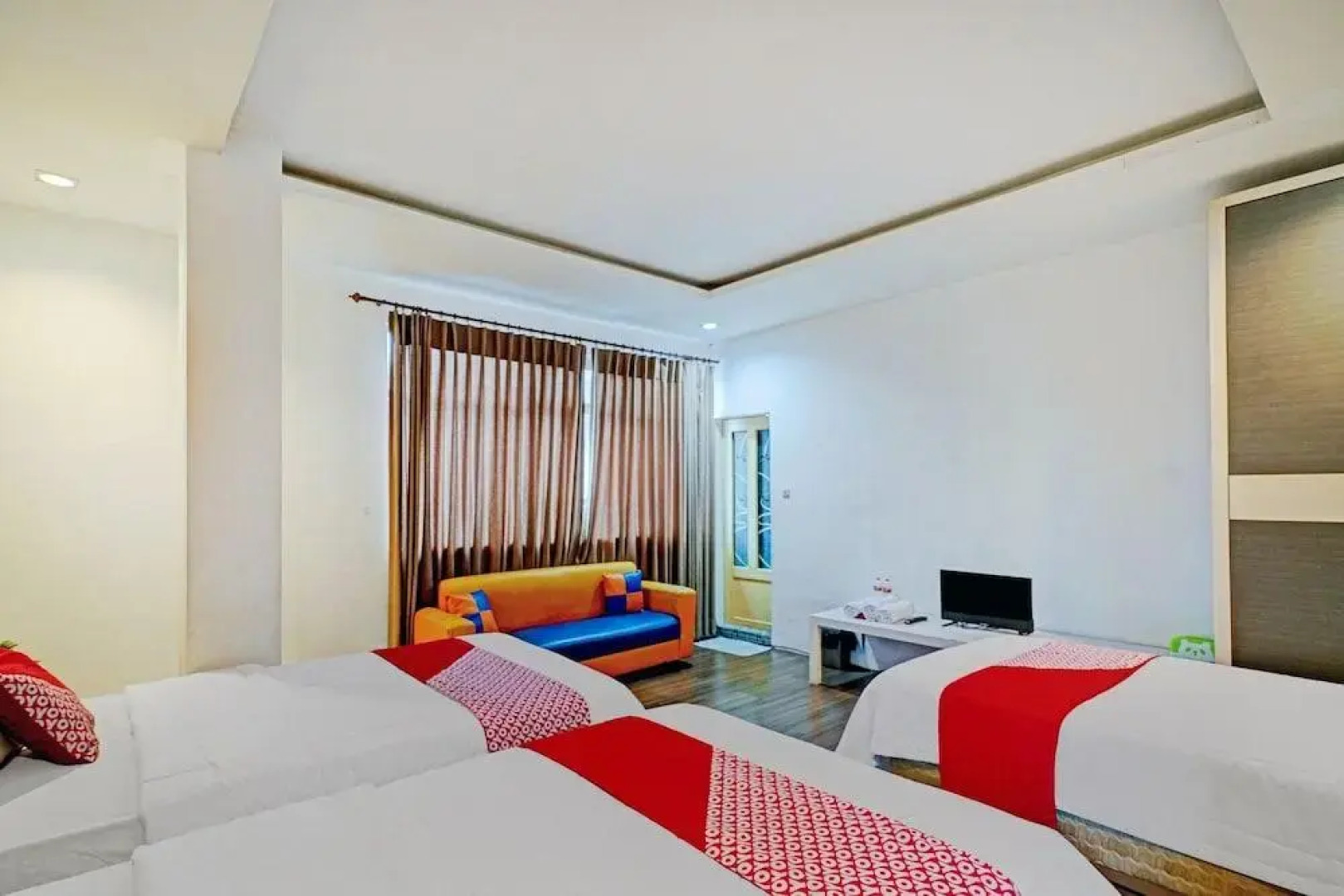 Scala Inn by OYO Rooms