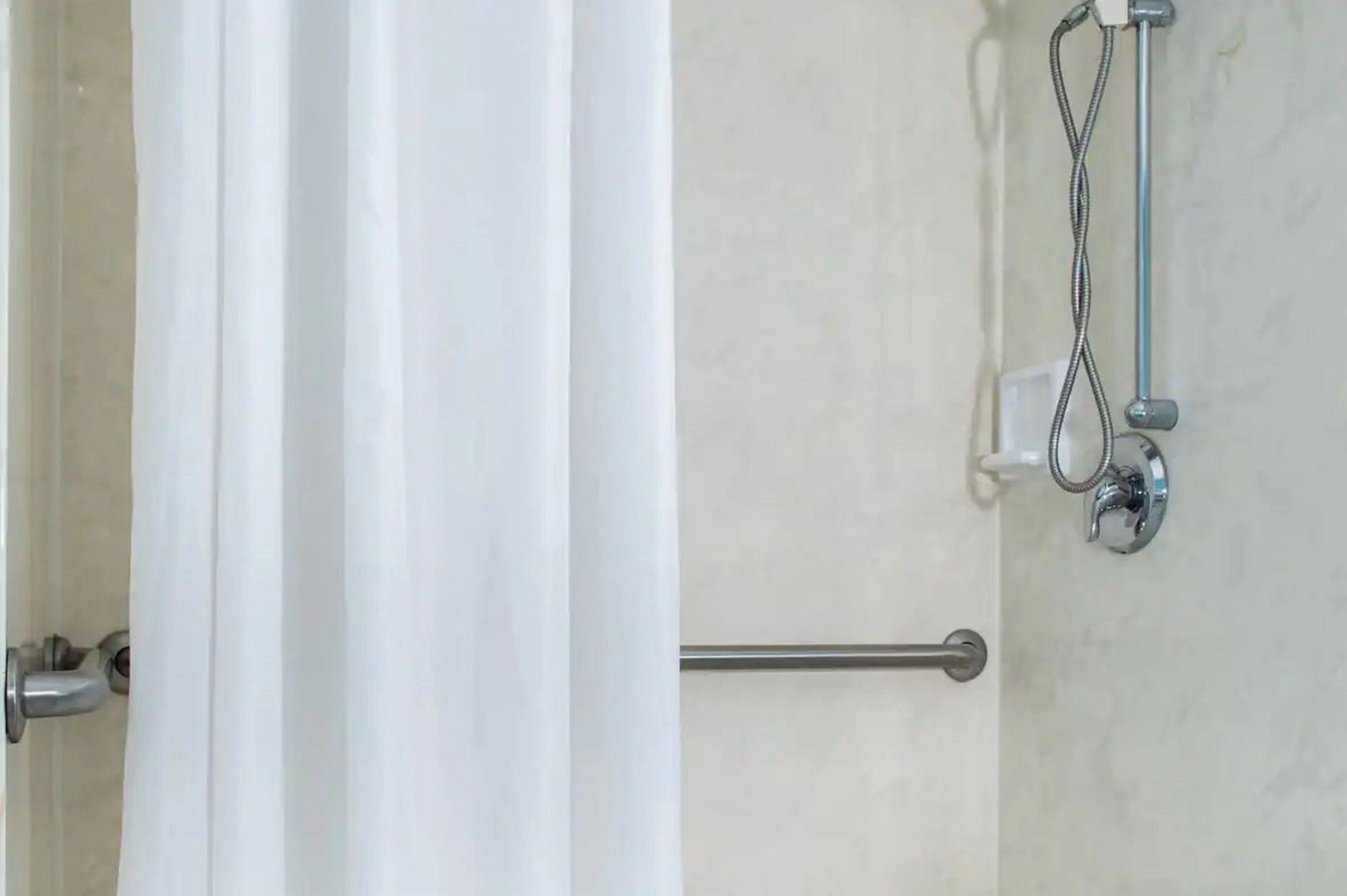 Days Inn by Wyndham Stuart