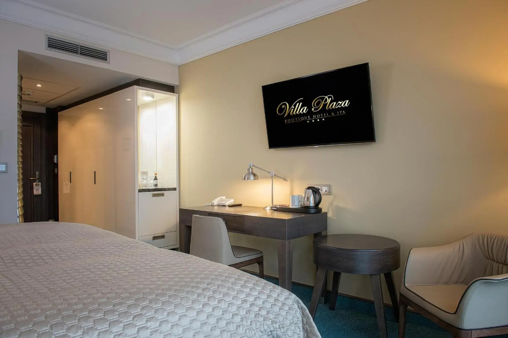 Villa Plaza Boutique Hotel & Spa
