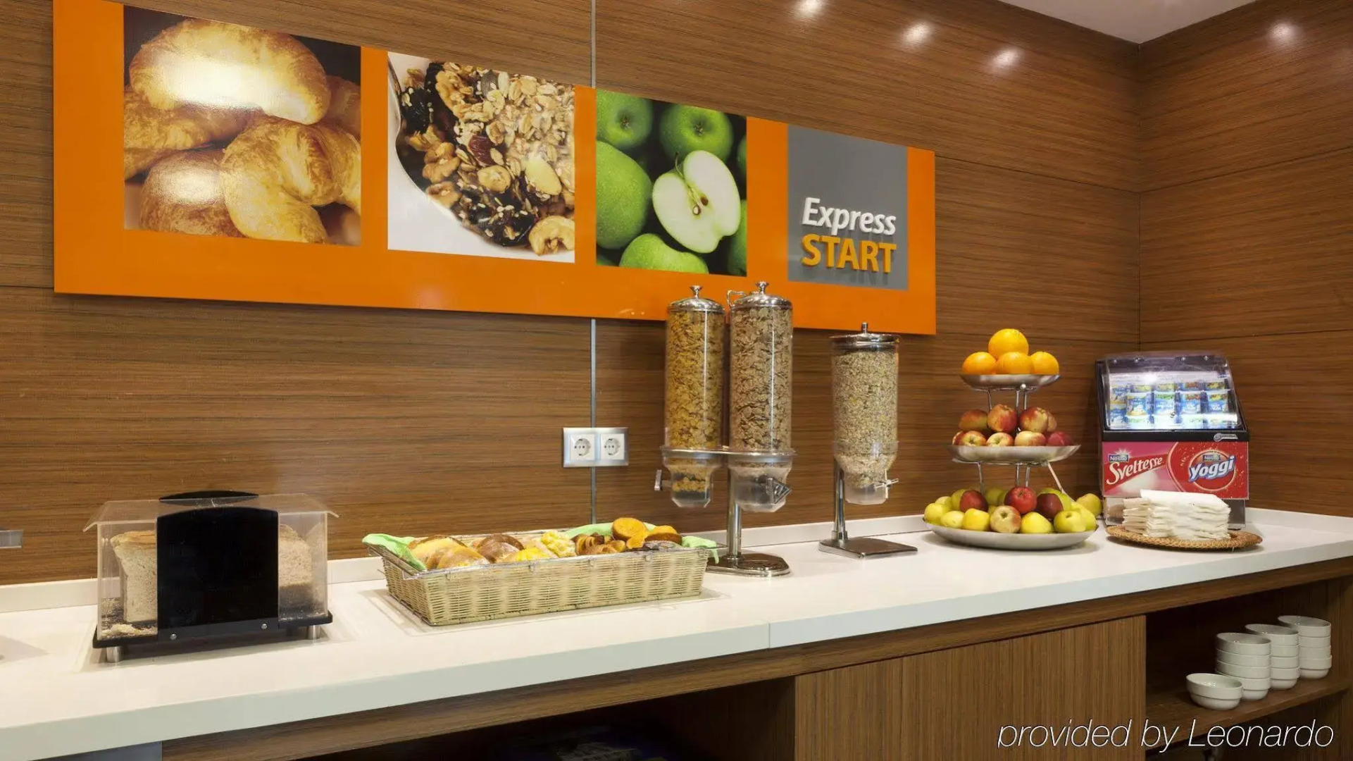Holiday Inn Express Lisbon Airport by IHG