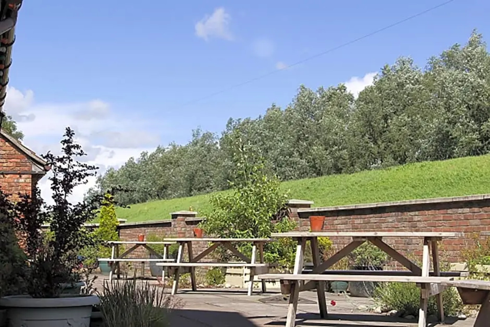 Oliver Twist Country Inn