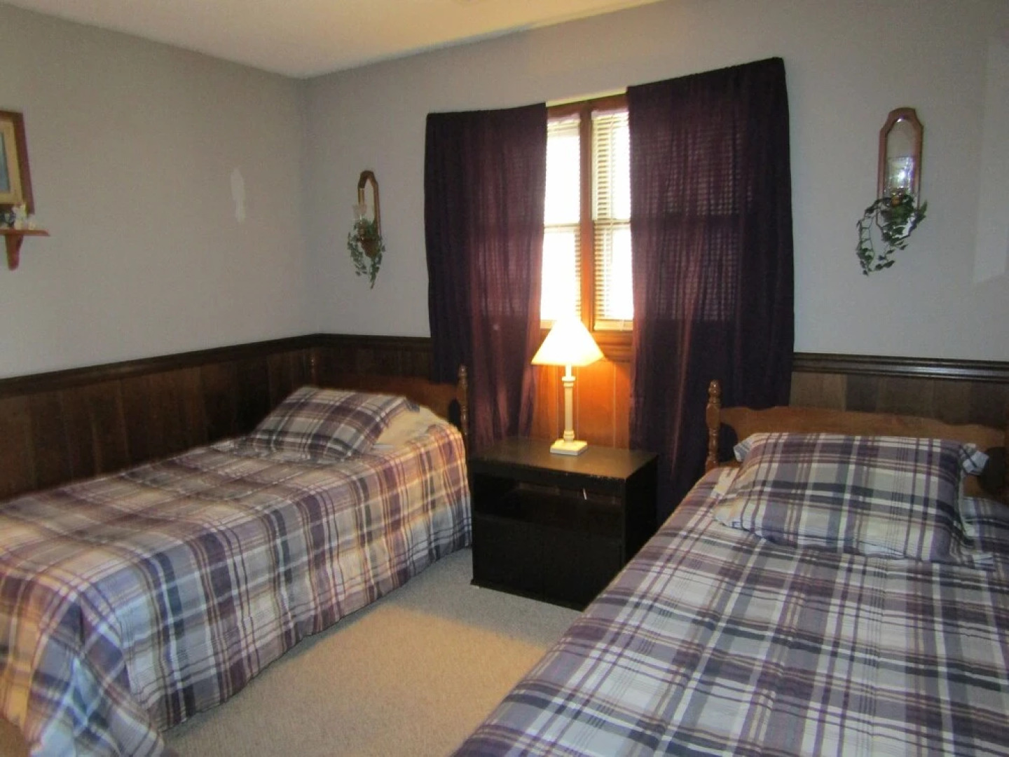 Sugar Mountain Drive 1866 6 Bedroom Home by RedAwning