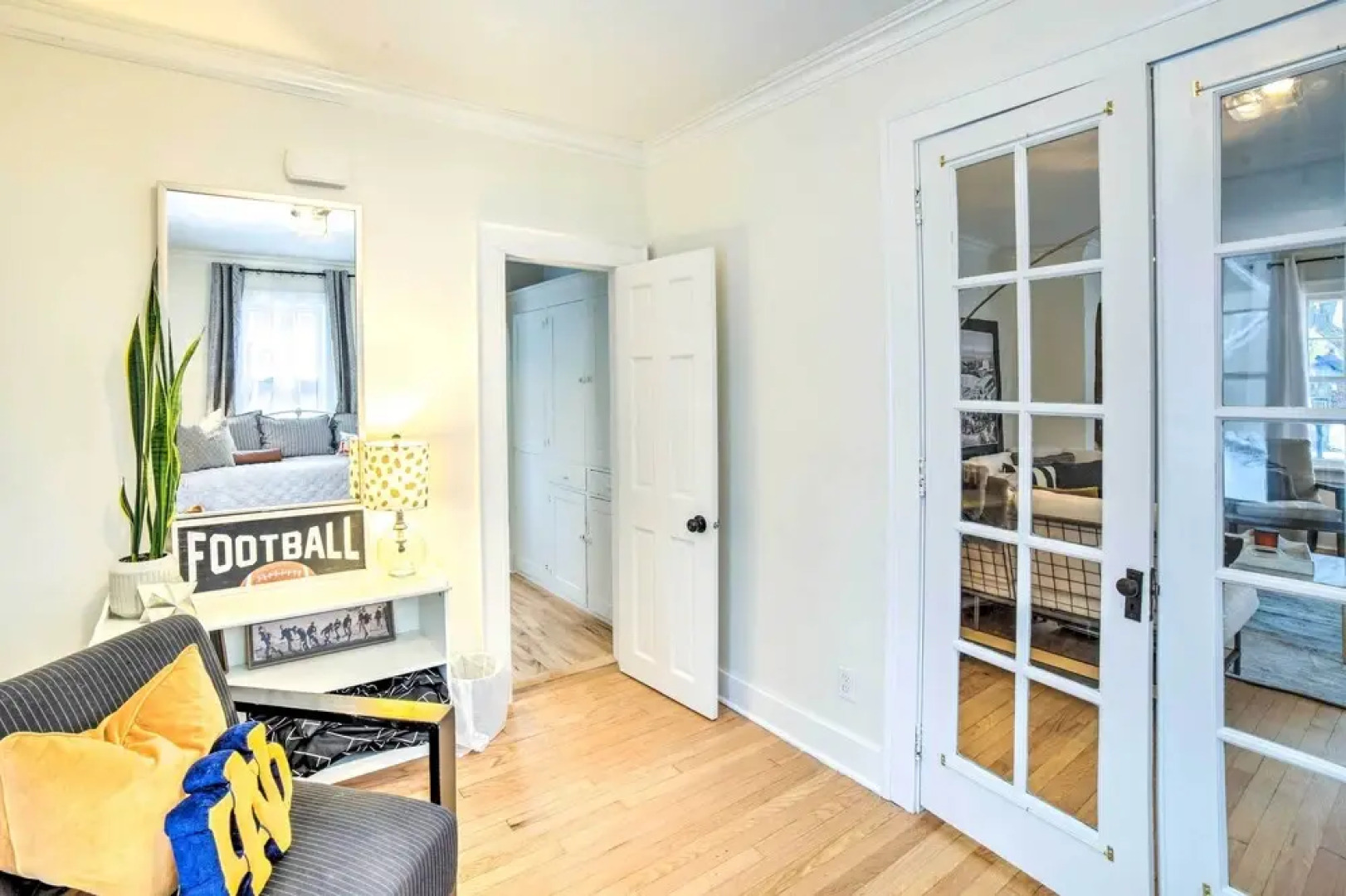 South Bend Home < 1 Mi to Notre Dame!