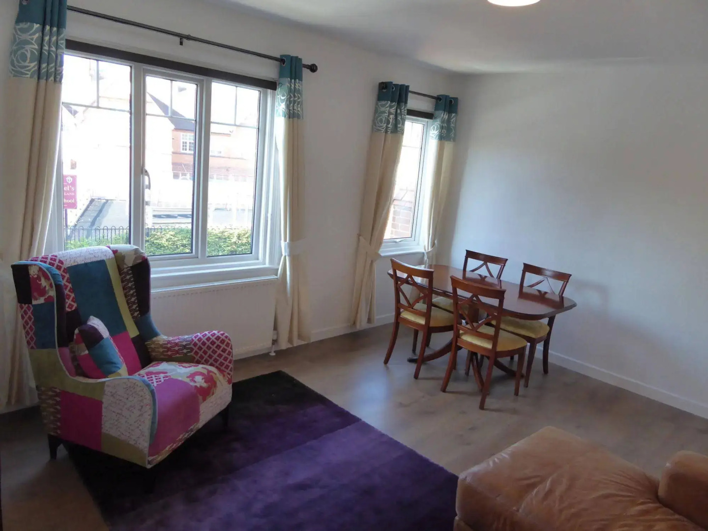 Sunninghill Apartment