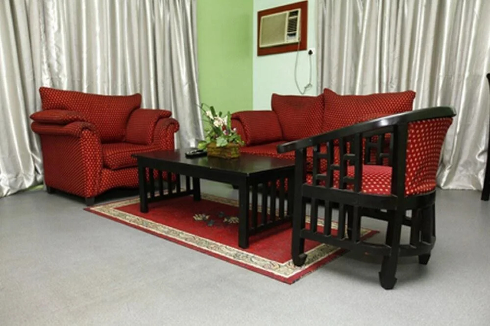 Etal Hotel and Halls