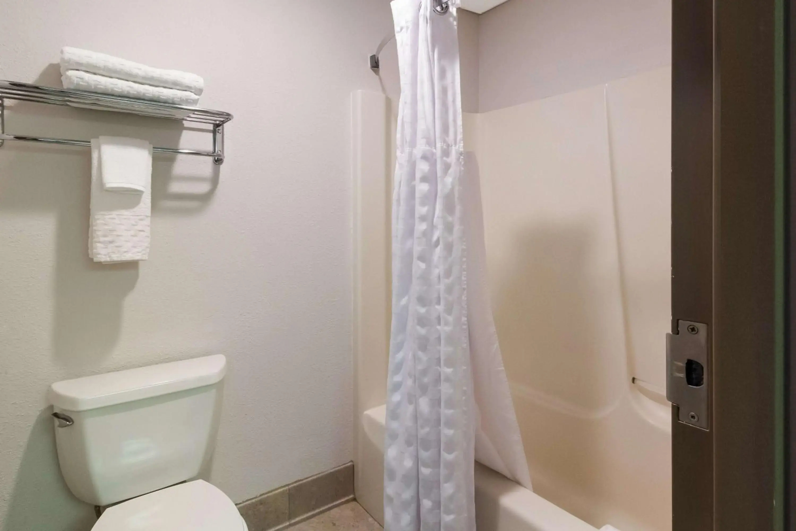 Best Western Plus Fresno Inn