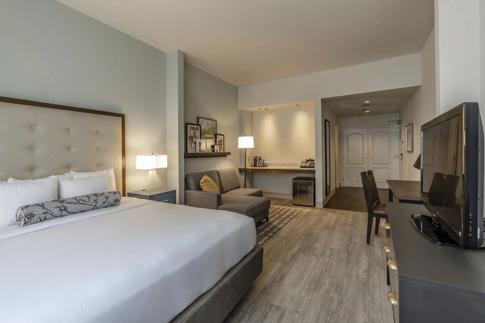 St Charles Coach House, an Ascend Collection Hotel