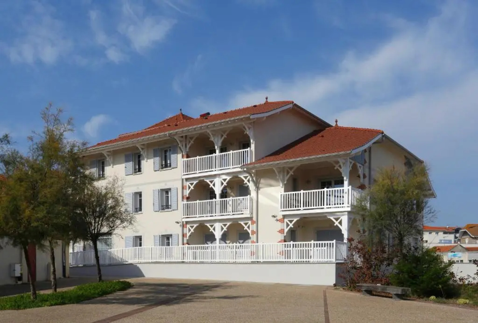 Nemea Le Marche de La Plage