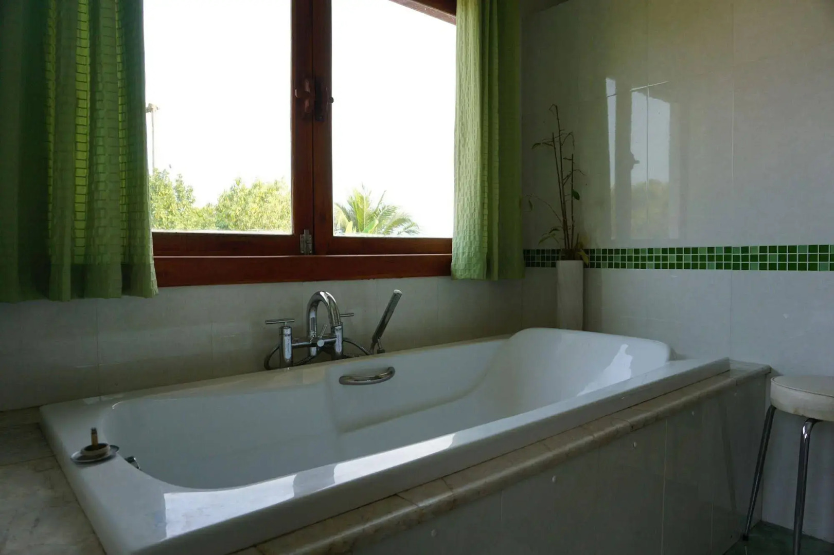 Ban Rim Nam Riverside Resort