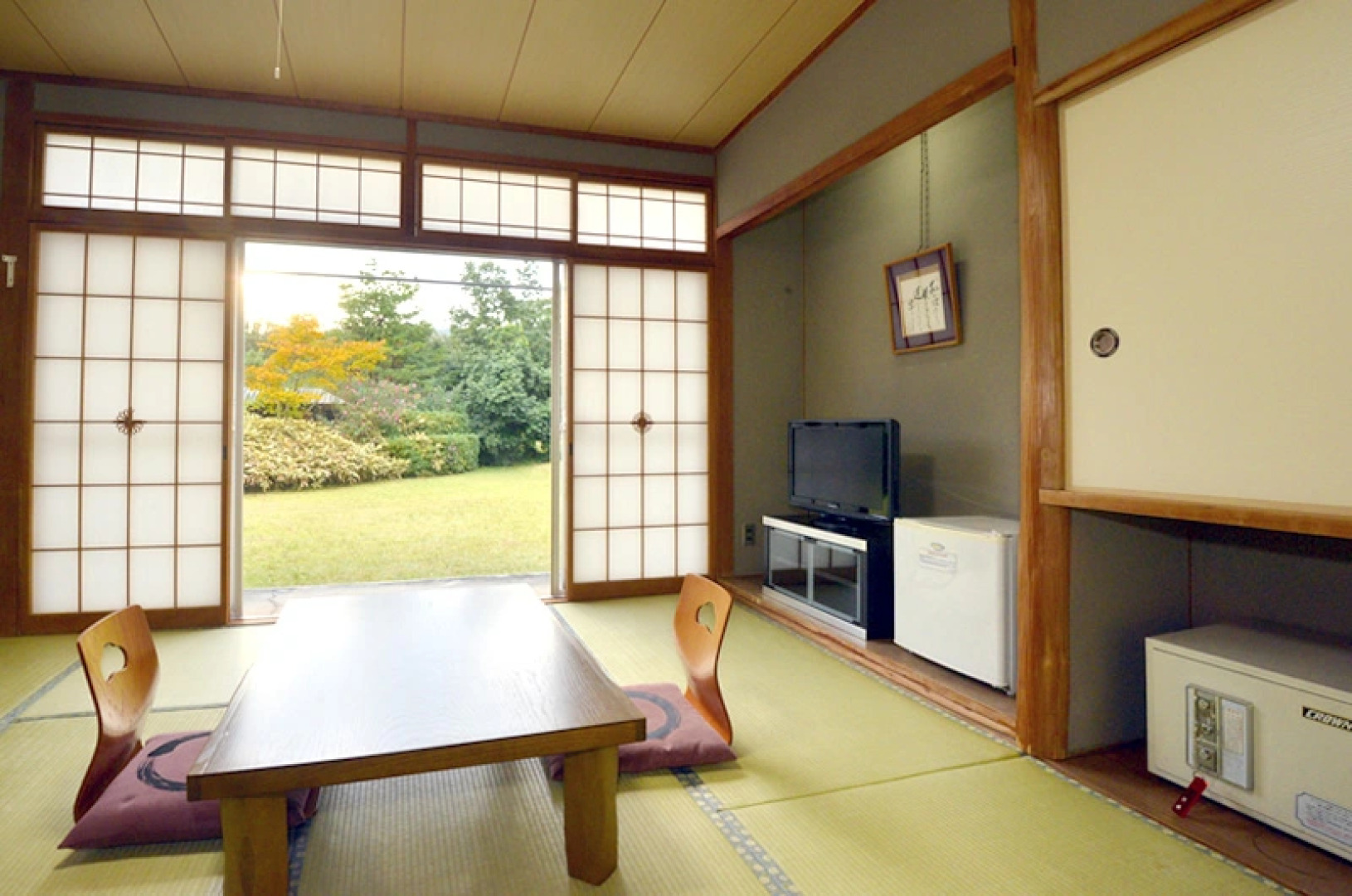 Kokuminshukusha Okuhamanako