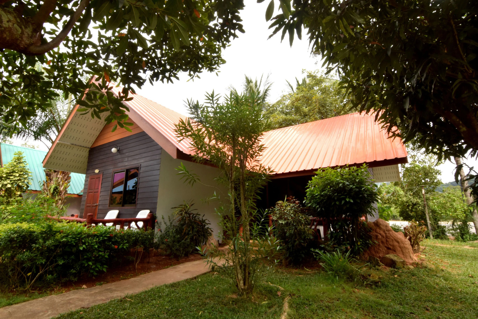 Mild Garden View Resort