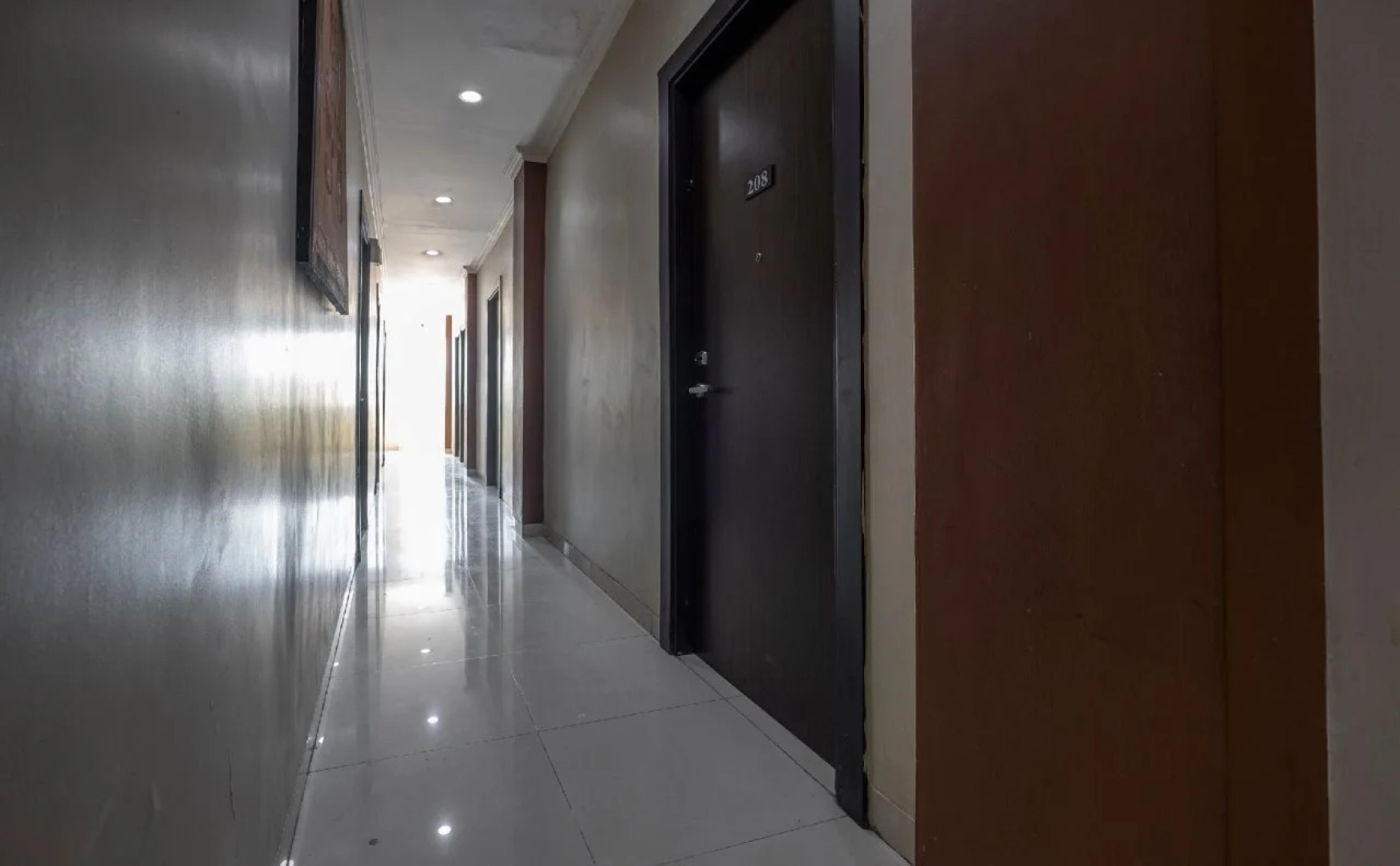 Urbanview Hotel Capital Makassar