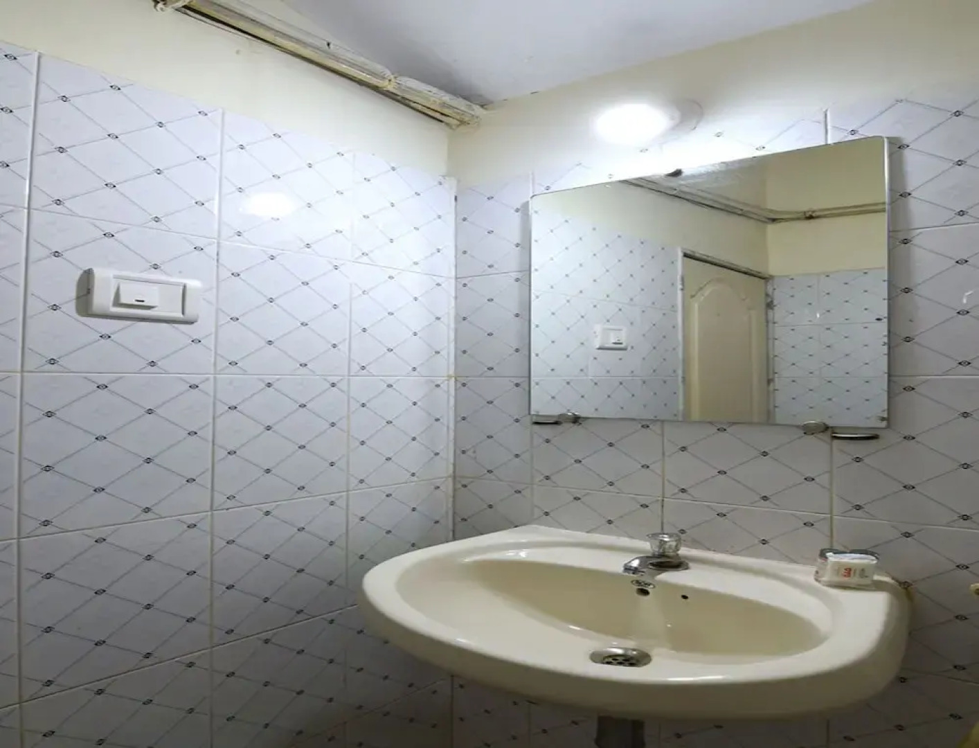 OYO 833 Hotel Prince Santosh Holiday Homes