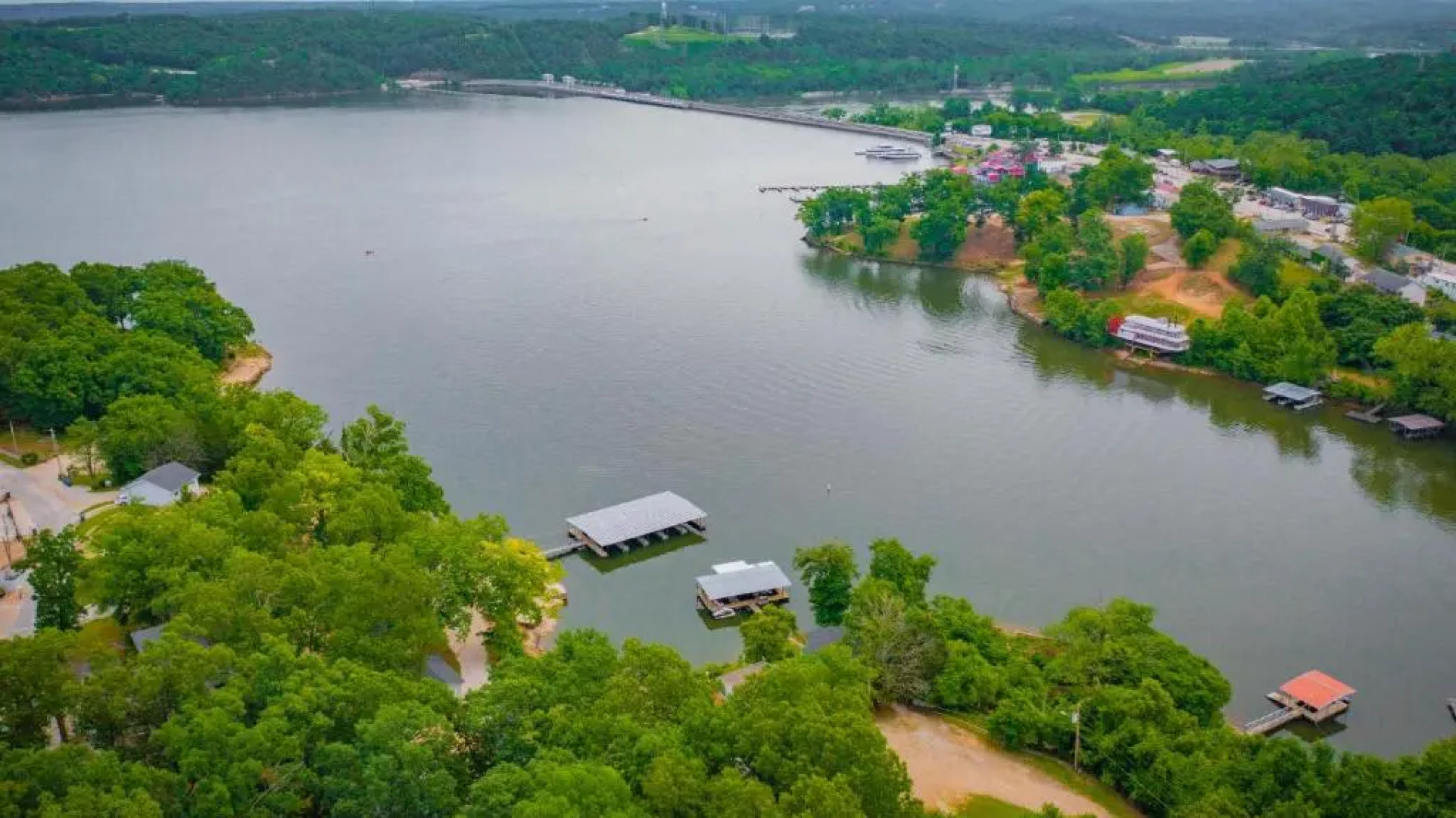 Lakeshore Fishing Cabin #5