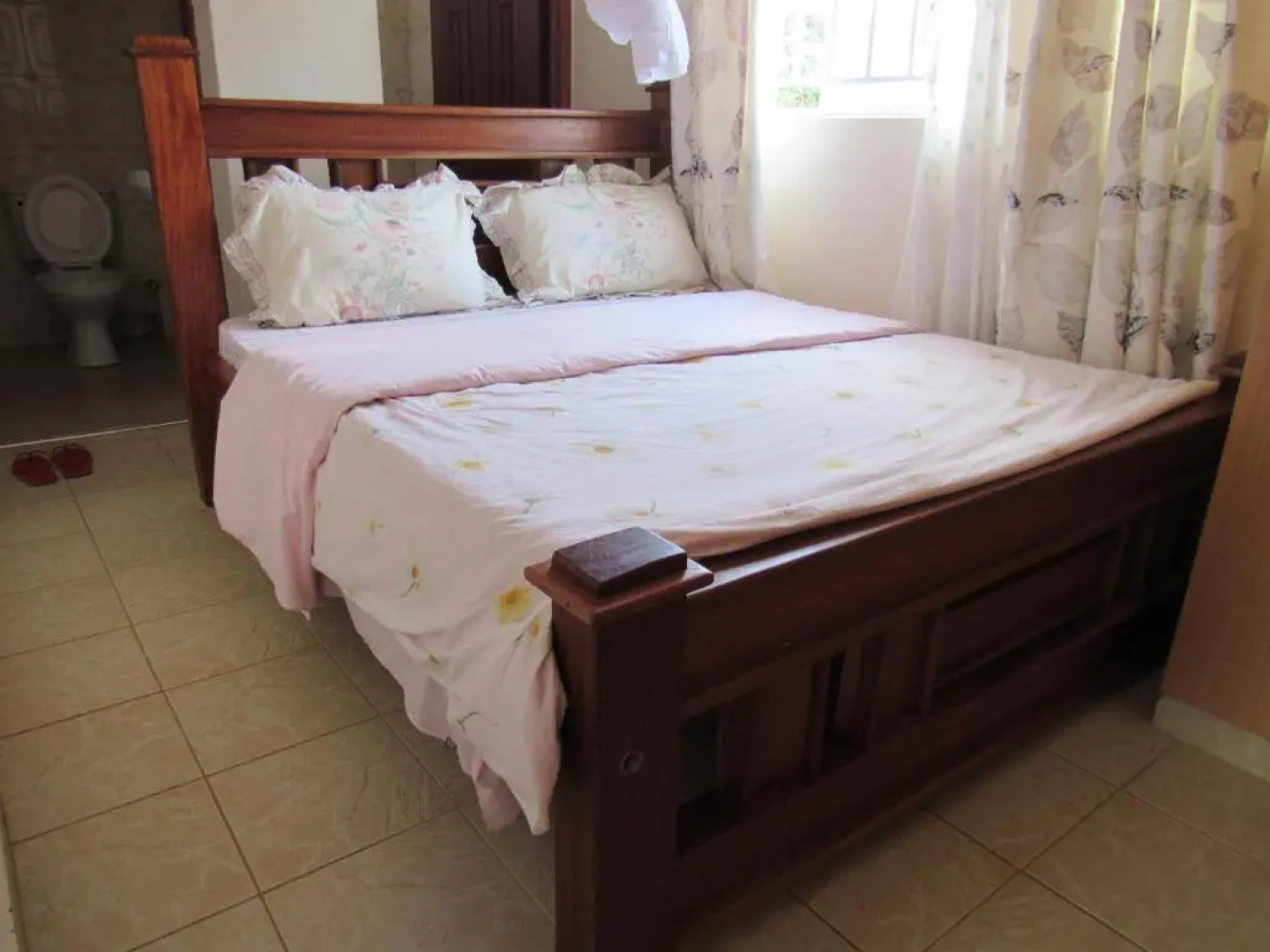 Bondo Travellers Hotel