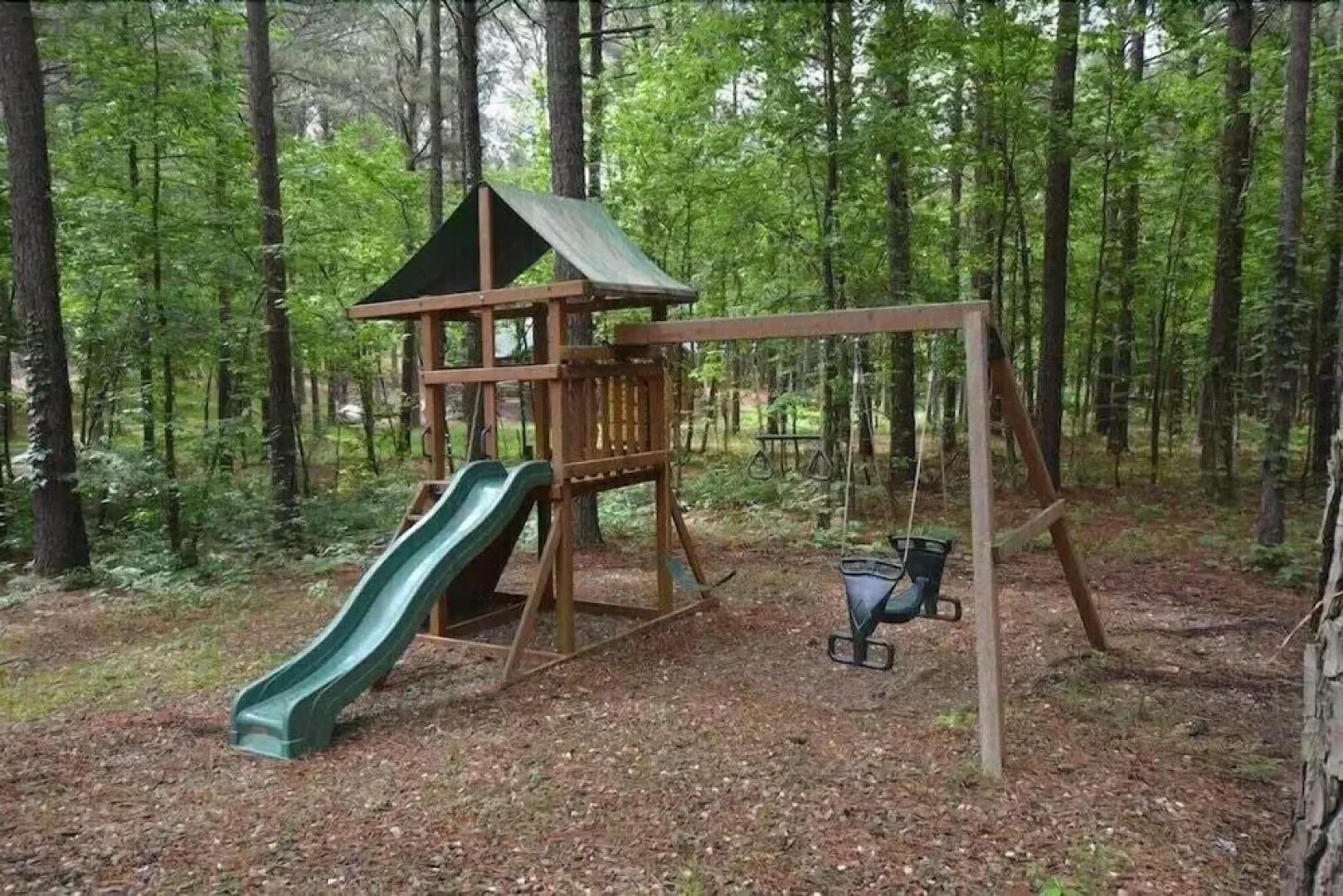 4R Escape Lodge - 2 Br Cabin