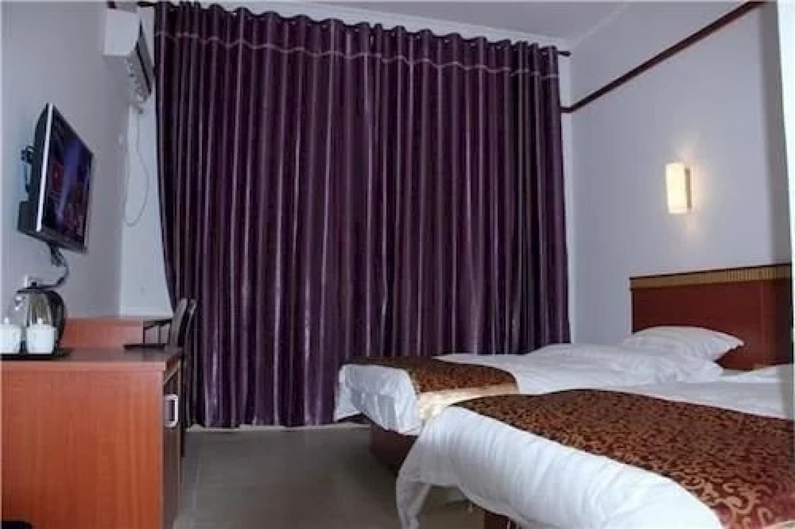 Longhushan Dalongmen Inn