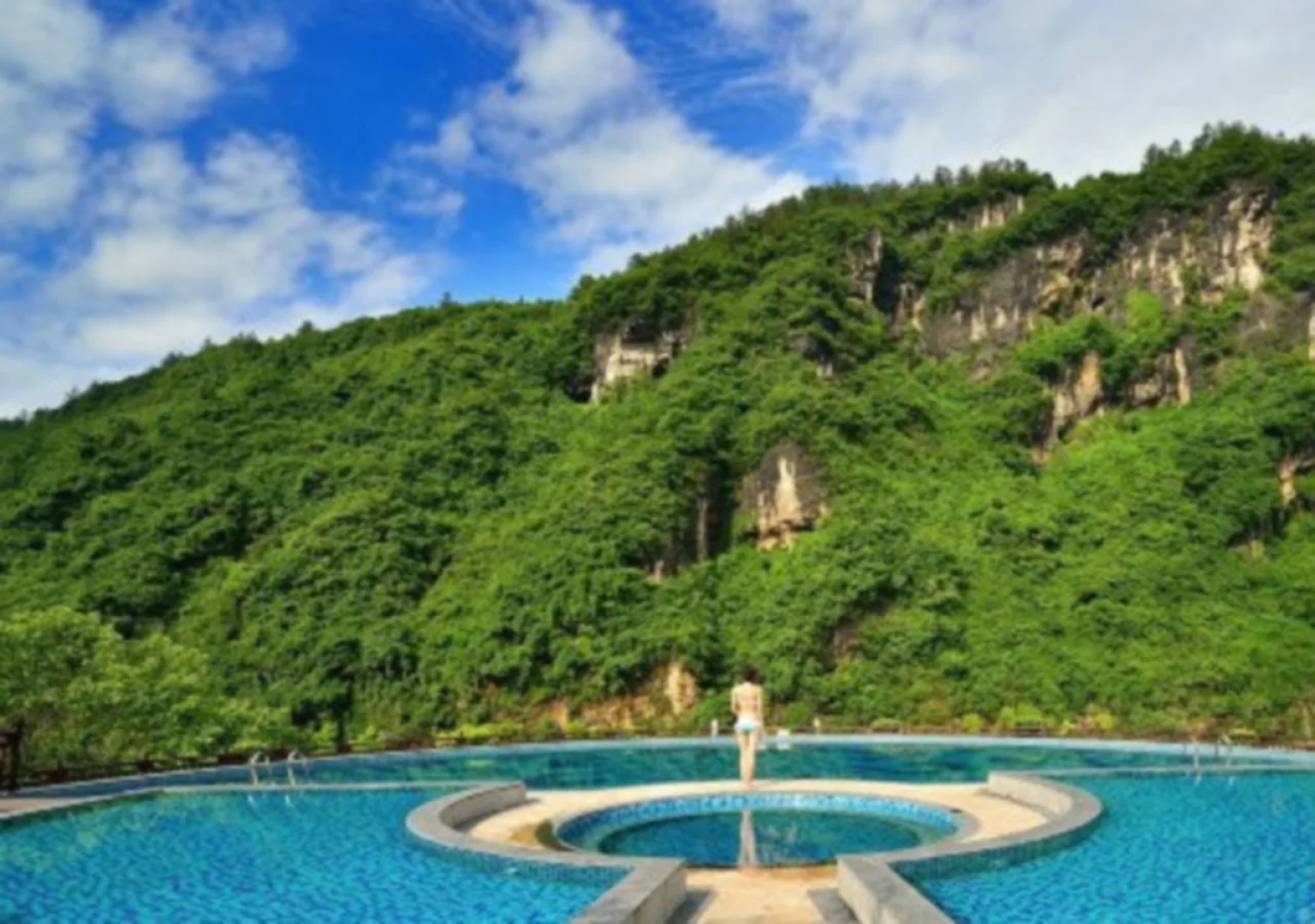 Harmona Resort & Spa Zhangjiajie