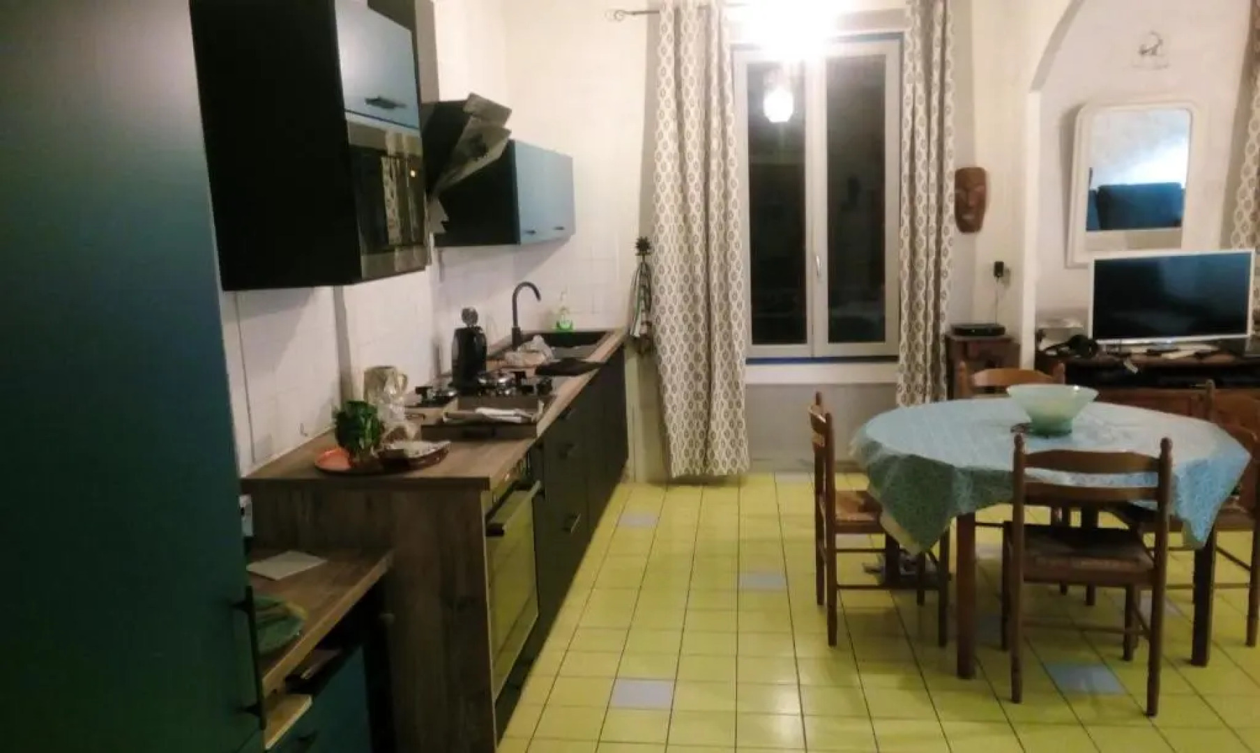 Maison de 3 chambres avec vue sur la ville jardin clos et wifi a Reillanne