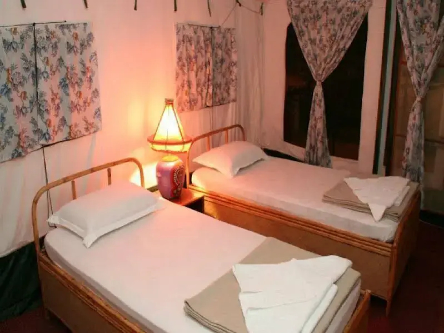 Sai Vishram Beach Resort Byndoor