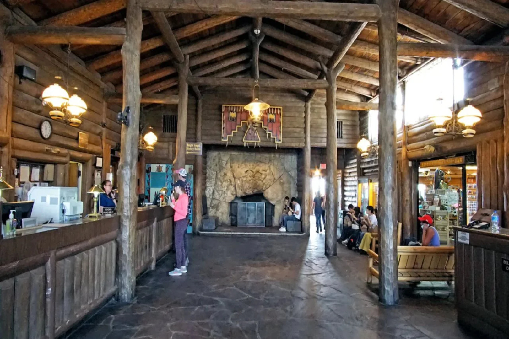 Thunderbird Lodge - Inside the Park