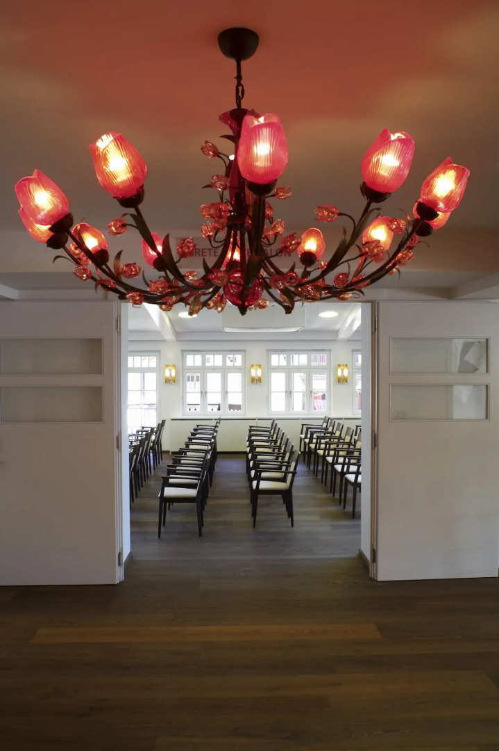 Romantik Residenz Ferienwohnungen Hotel Im Weissen Rössl