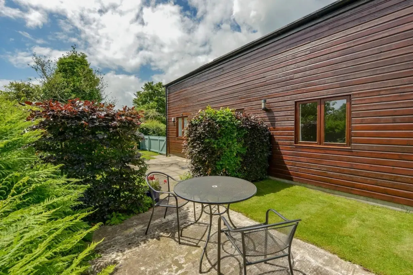 Cholwell Barn Apartment