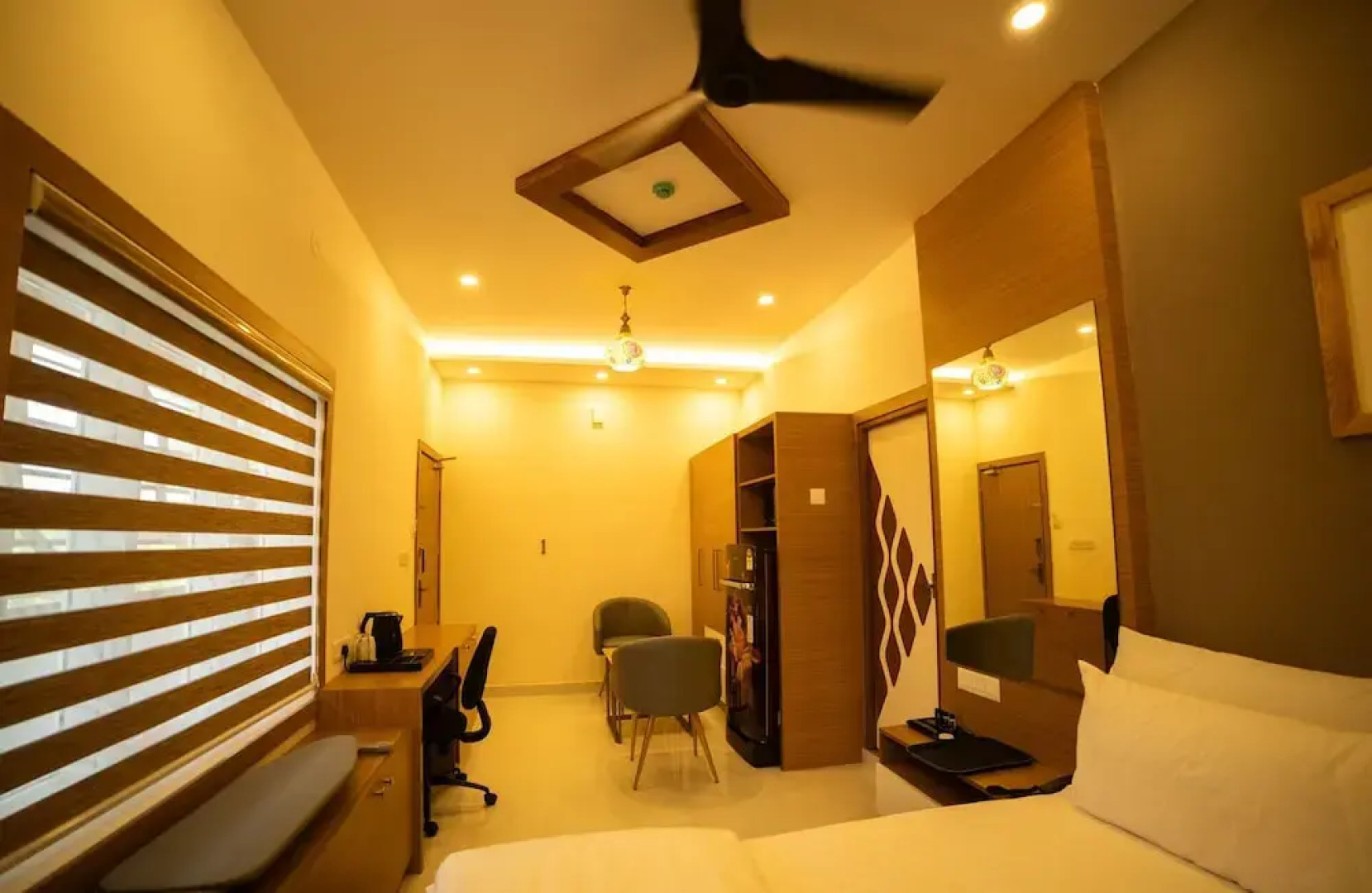 S Cross Munroe Island Resort