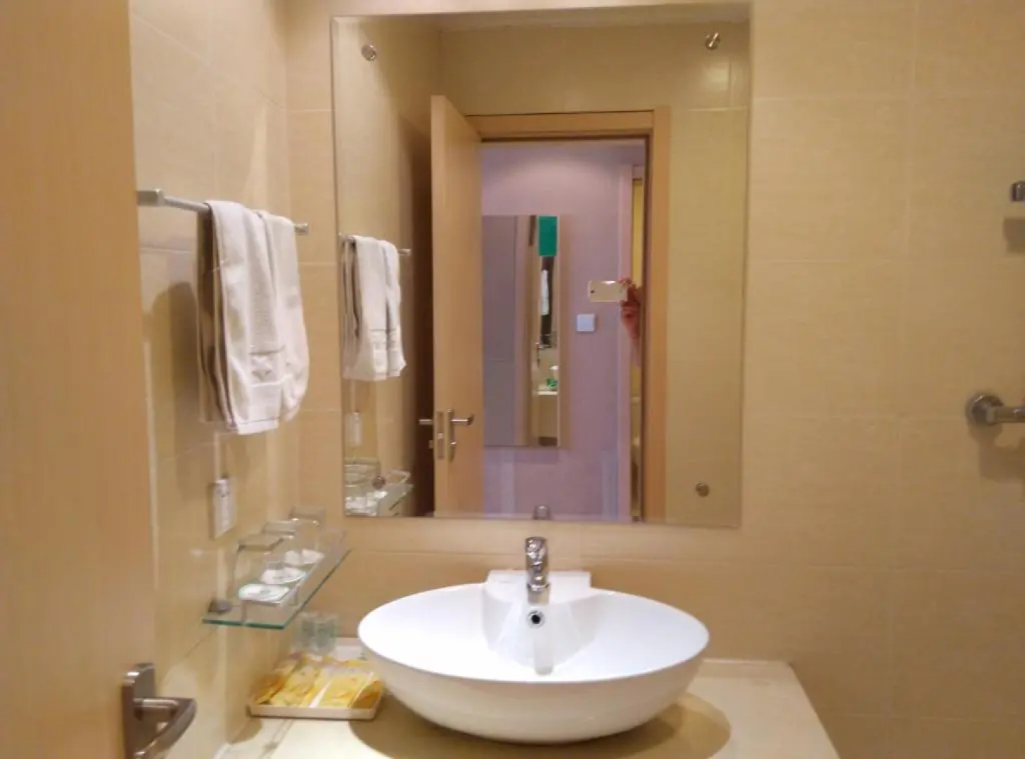 大同陆达快捷酒店