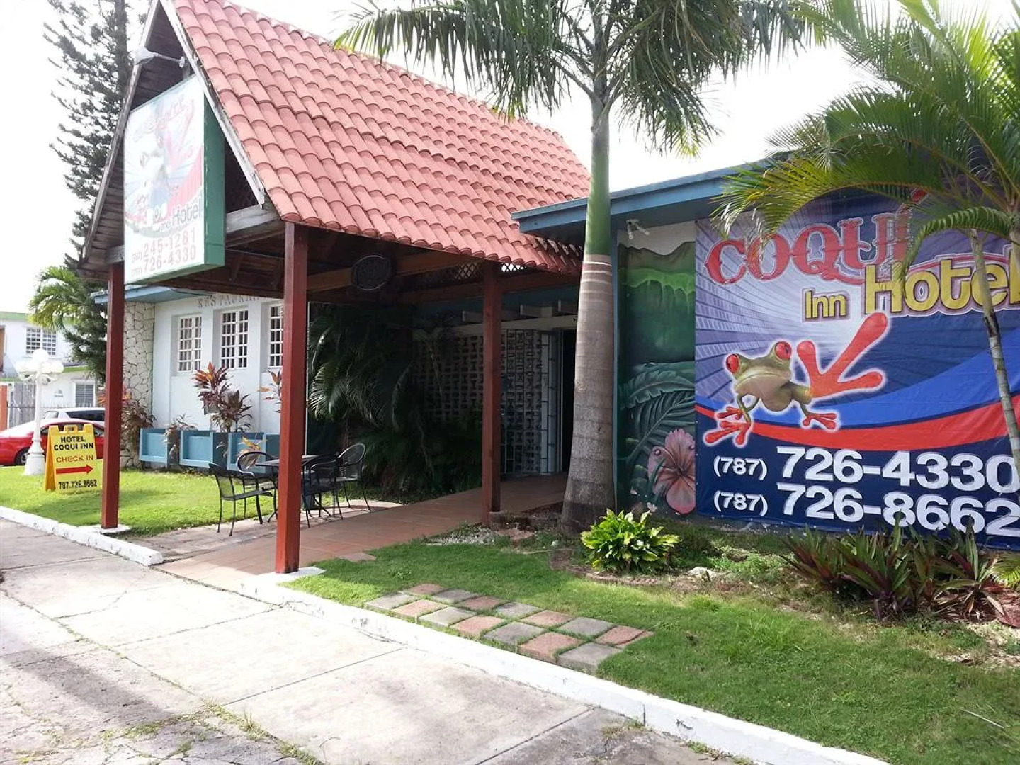 Coqui Inn Hotel