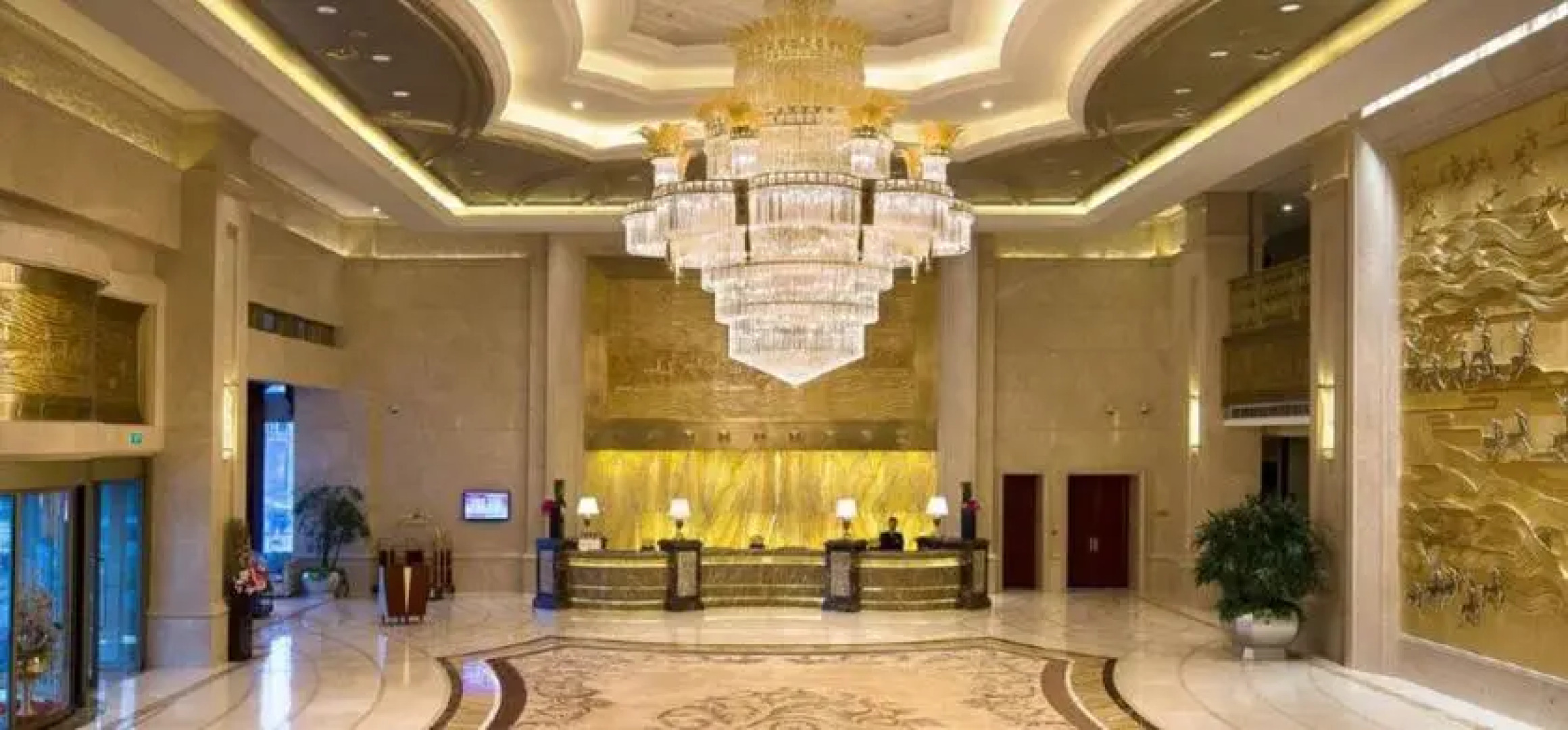 Peninsula Spring International Hotel