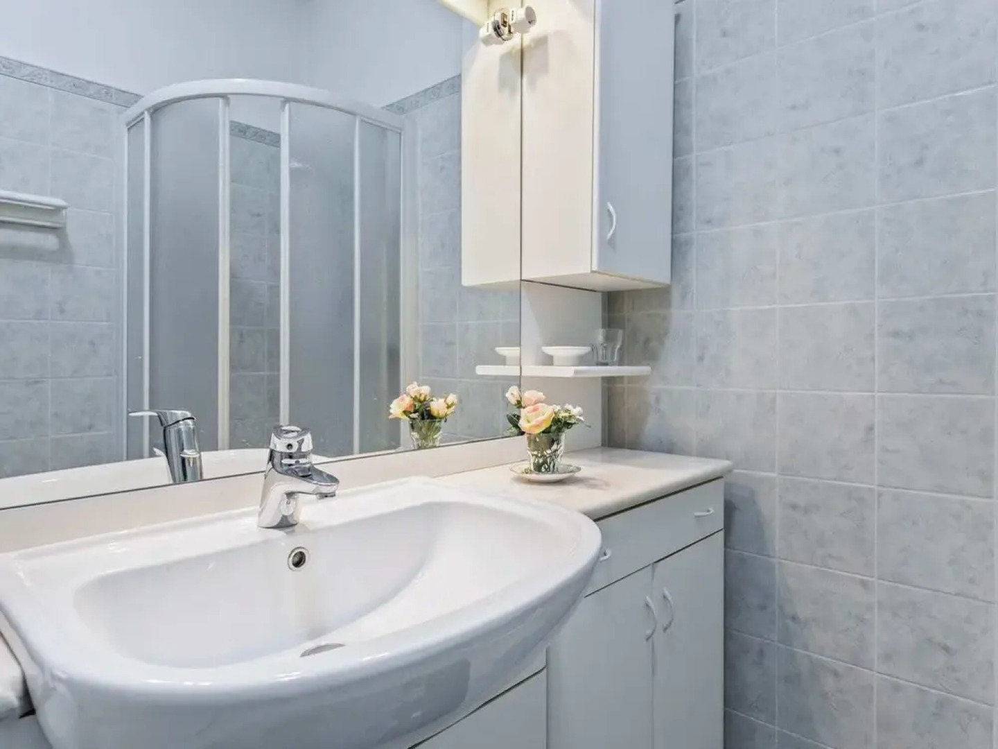 Delightful Villa With Garden